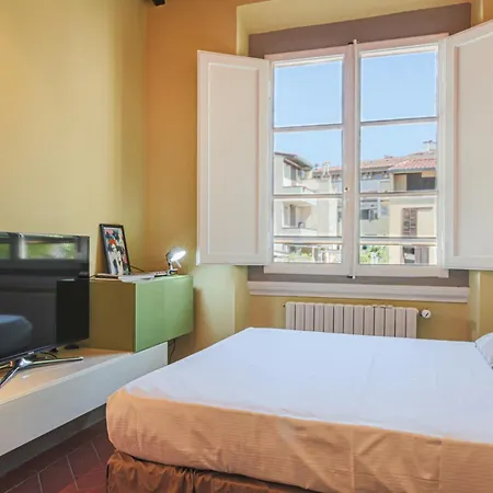 Florence- Window On The Cathedral * Florencja