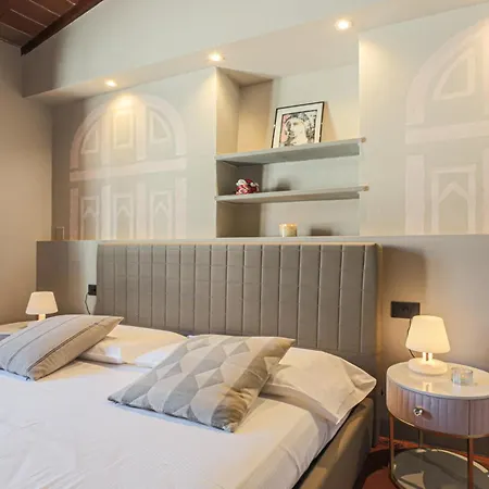 Florence- Window On The Cathedral