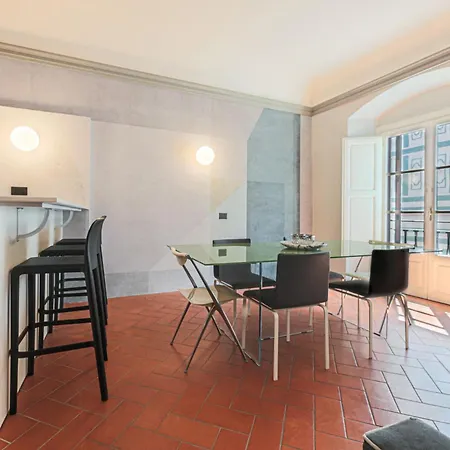 Florence- Window On The Cathedral Apartman *